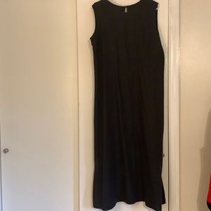 100% Irish Linen, full length black sleeveless dress with matching coat.